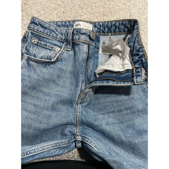 Zara Womens 0 Frayed Hem Jeans Blue Ripped Straight Leg High Rise Crop Cuffed - Picture 5 of 11